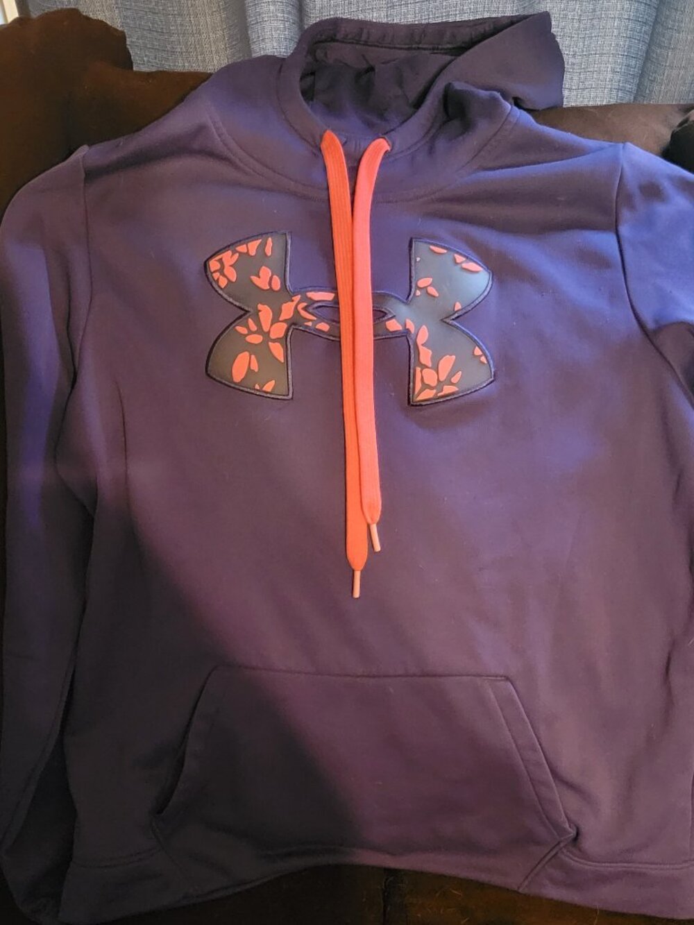 Women's hoodie